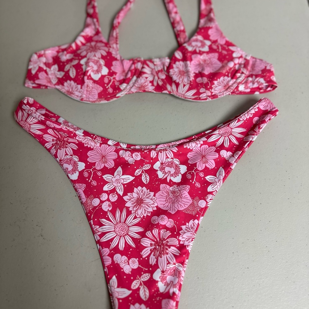 Floral Pink underwire thong Bikini Set